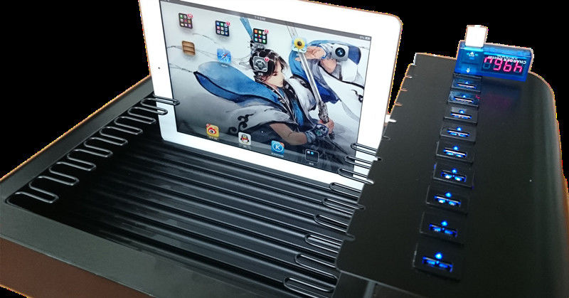 Stainless Steel 10 Port Tabletop USB Charging Station Untuk Elektronik / Ipad / Ponsel