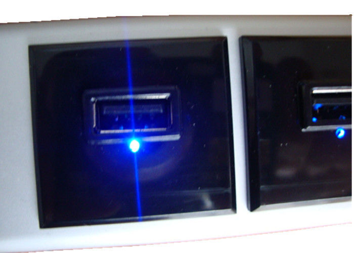 Multifungsi 13 Port USB Pengisian Daya Strip Bar AU / EU / UK / US Plug 5V 2.1A