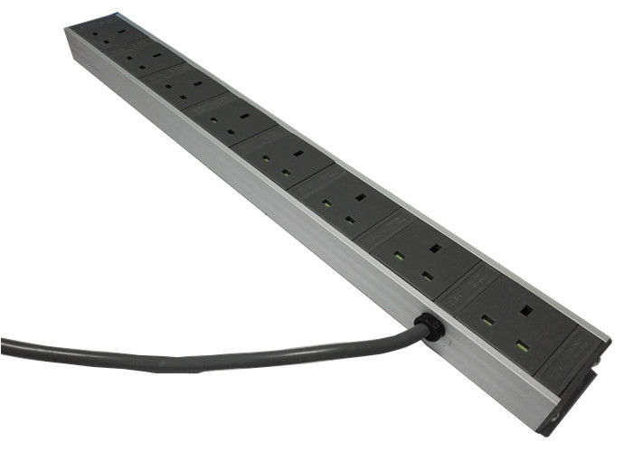 Plug Datar 8 Way European Power Strip Dengan Kabel Panjang / Surge Protector