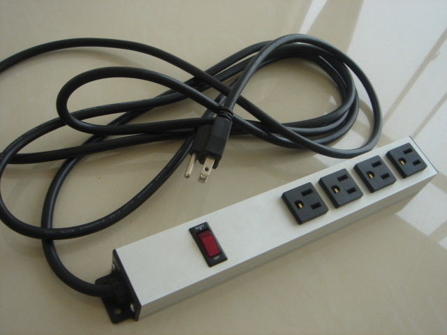 Waterproof Rack Mount PDU Power Jalur 4 Way, Multi Port Extension Cord Heavy Duty