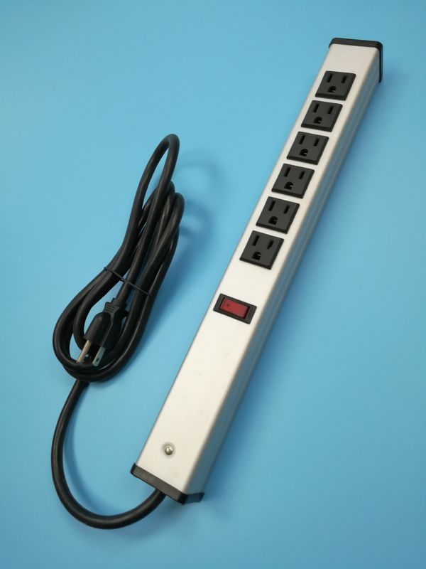 Universal Mountable Enam Socket Kabel Ekstensi Strip Daya Dustproof Aluminium Shell