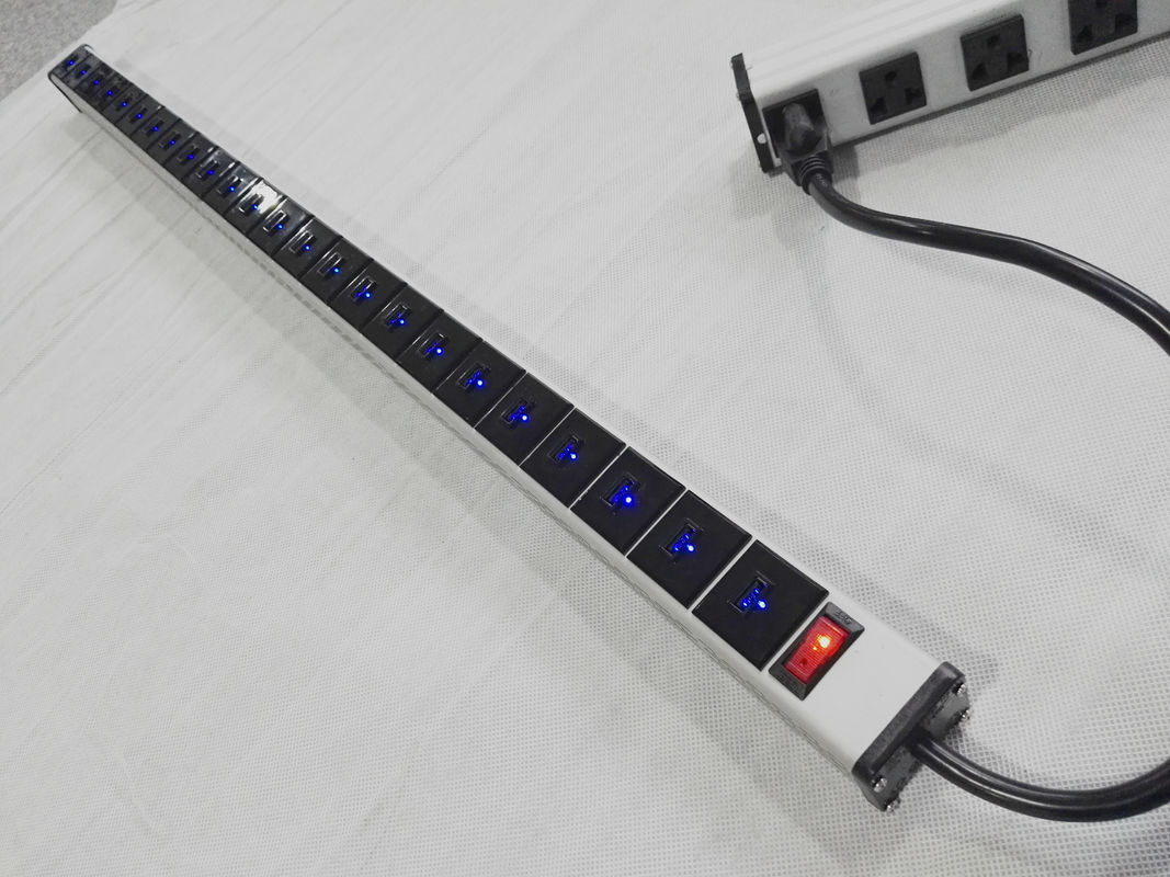 Mountable USB Pengisian Daya Jalur Bar 24 Port Untuk Mobile Beberapa Perangkat Pengisian