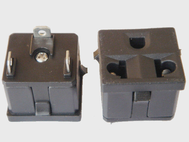 Hitam Brazil Square 3 Prong Soket Daya Stopkontak Listrik AC Wadah Dinding 250VAC 20A