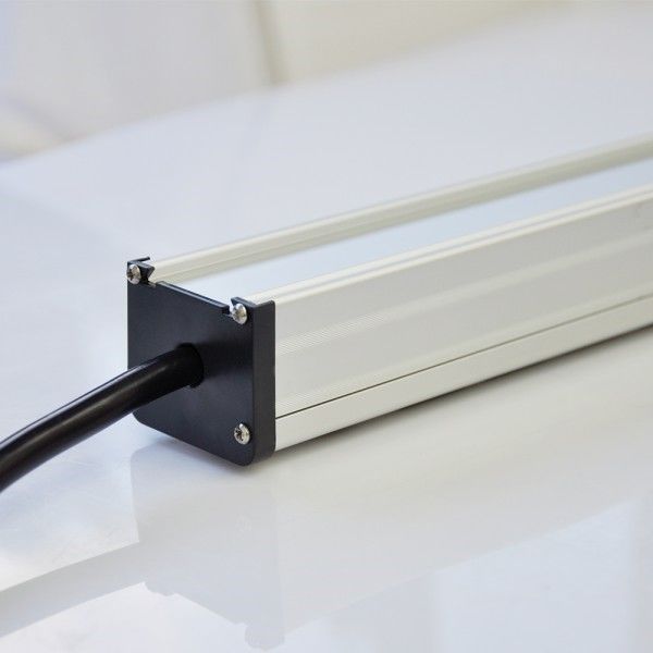 Beberapa Port USB Pengisian Daya 9 Strip Perlindungan Sirkuit Pendek ETL FCC CE