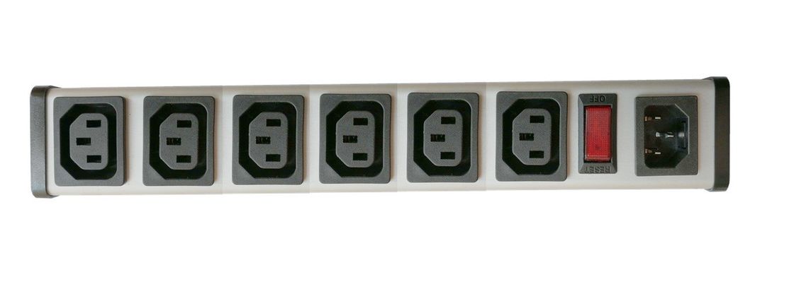 Daftar UL C-UL IEC 6Way Unit Distribusi Daya PDU, Outlet Power Strip dengan Switch yang dibangun di Pelindung Overload 15A